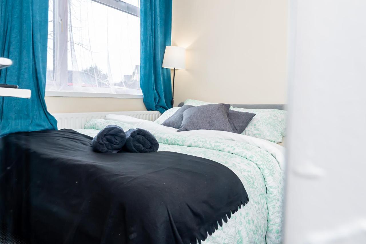 Shirley House 3, Guest House, Self Catering, Self Check In With Smart Locks, Use Of Fully Equipped Kitchen, Close To City Centre, Ideal For Longer Stays, Walking Distance To Bat, 20 Min Drive To Fawley Refinery, Excellent Transport Links Southampton Exterior photo