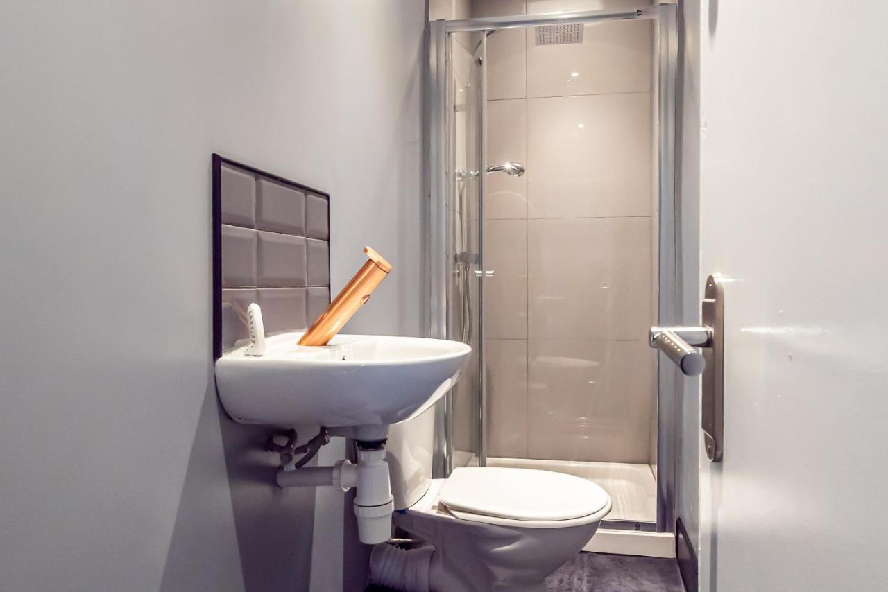 Shirley House 3, Guest House, Self Catering, Self Check In With Smart Locks, Use Of Fully Equipped Kitchen, Close To City Centre, Ideal For Longer Stays, Walking Distance To Bat, 20 Min Drive To Fawley Refinery, Excellent Transport Links Southampton Exterior photo
